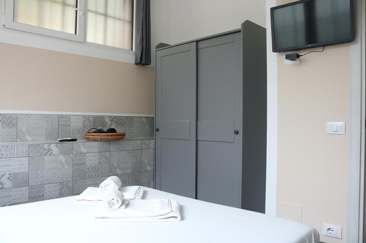 Gambara Guests House Hotel Milan Luaran gambar