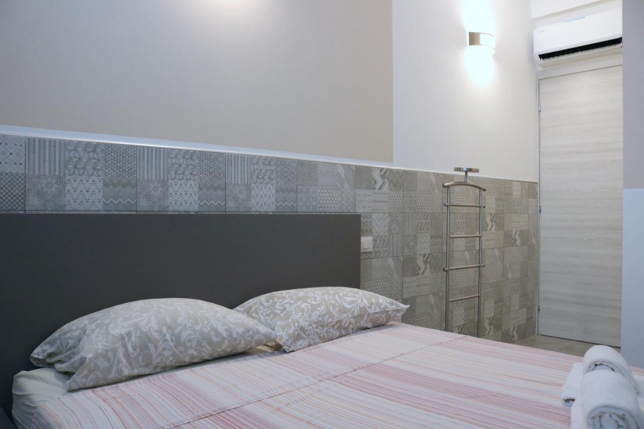 Gambara Guests House Hotel Milan Luaran gambar